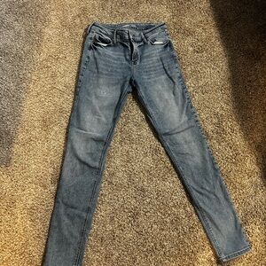 Old Navy Women's Skinny Jeans in Blue